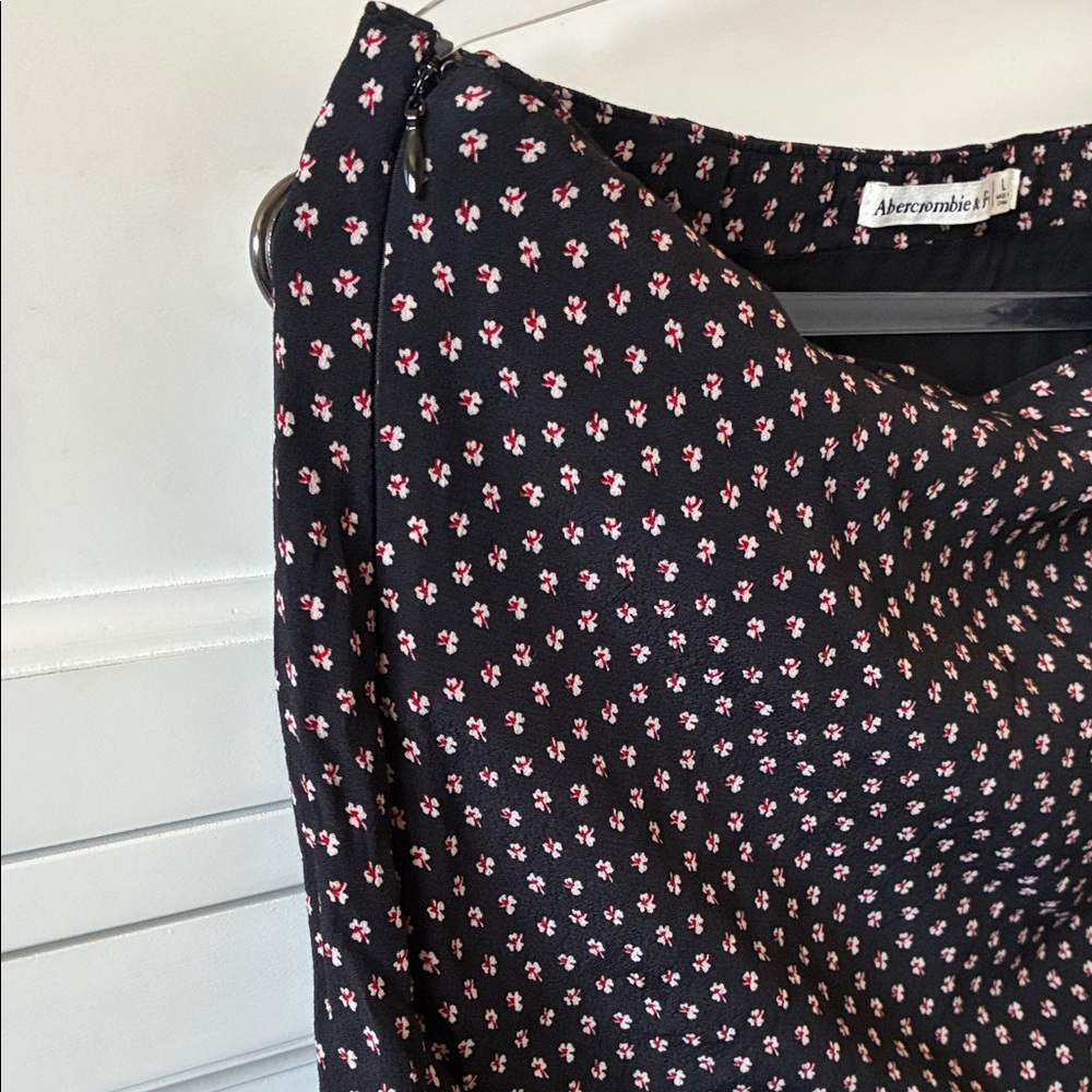 Abercrombie & Fitch Skirt size L - Picture 7 of 8